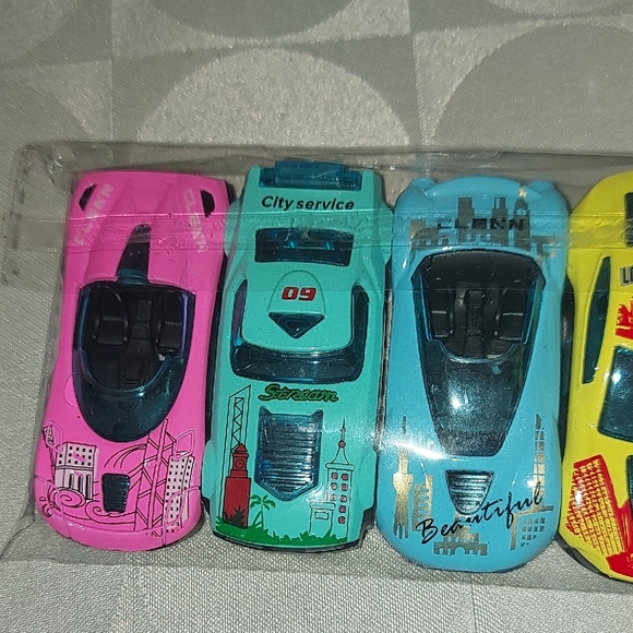 Colorful Racing Car Set for Kids - Picture 6 of 6